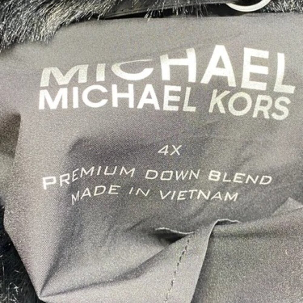 NEW MICHAEL KORS Women's Coat Black Size 4X Faux Fur Trim Hooded Puffer Full Zip - Picture 6 of 8